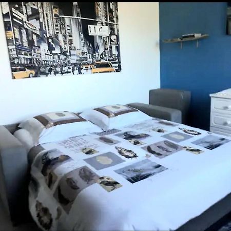 Chambre privée dans maison Le Tampon Exterior foto
